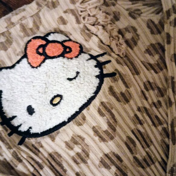Leopard print, Hello Kitty- 2-piece set - Size 12-18 months - Picture 2 of 4